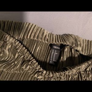 Shimmery forever 21 shorts